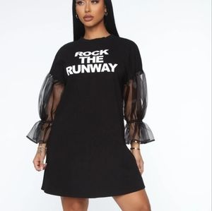 Fashion Nova Rock the Runway Dress XL